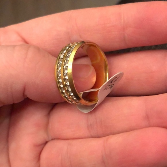 8MM White sapphire Ring Band New - Picture 3 of 4